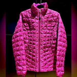 NWOT Girls Thermoball Jacket